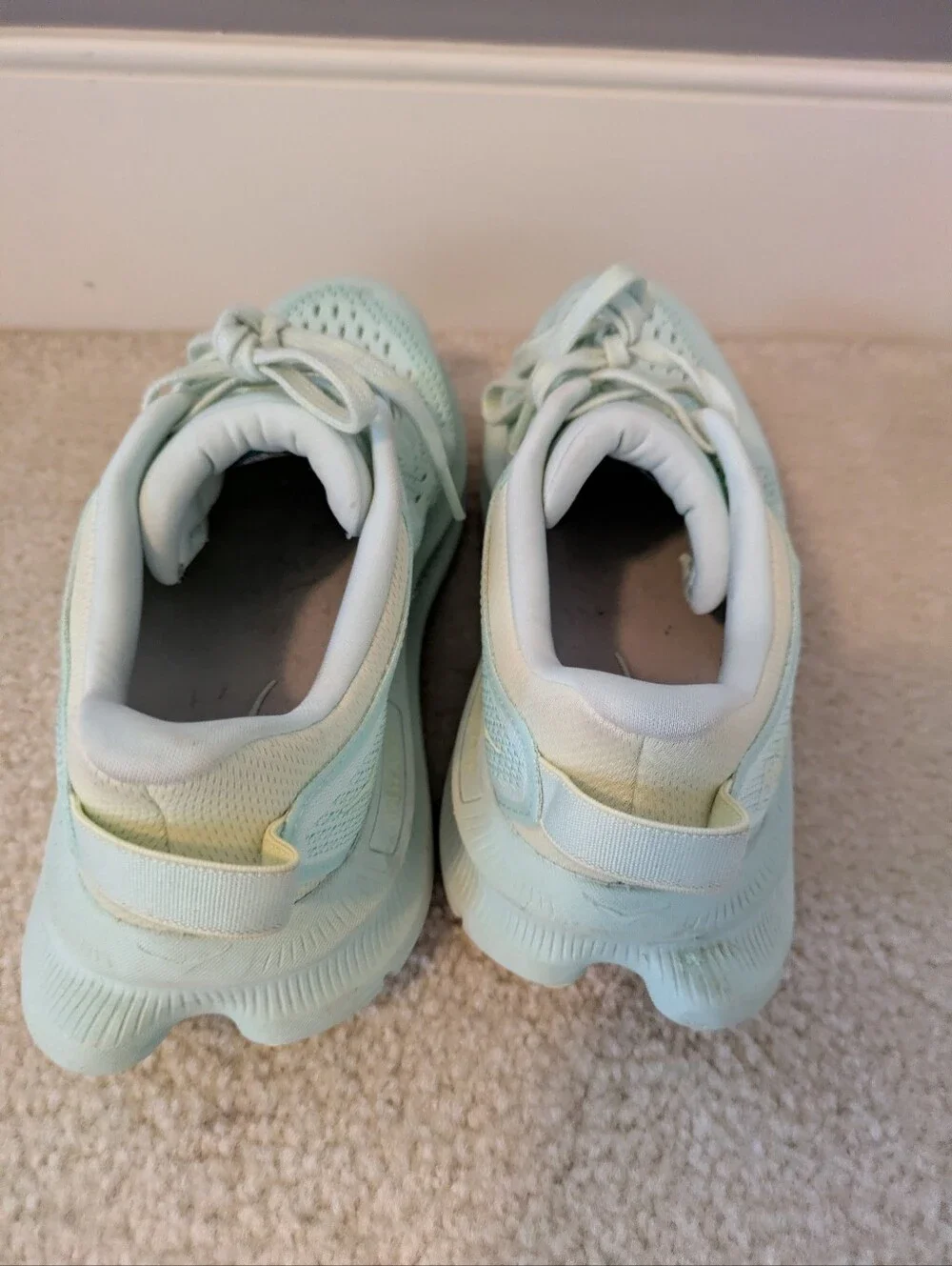 Hoka Kawana 2 8 Green